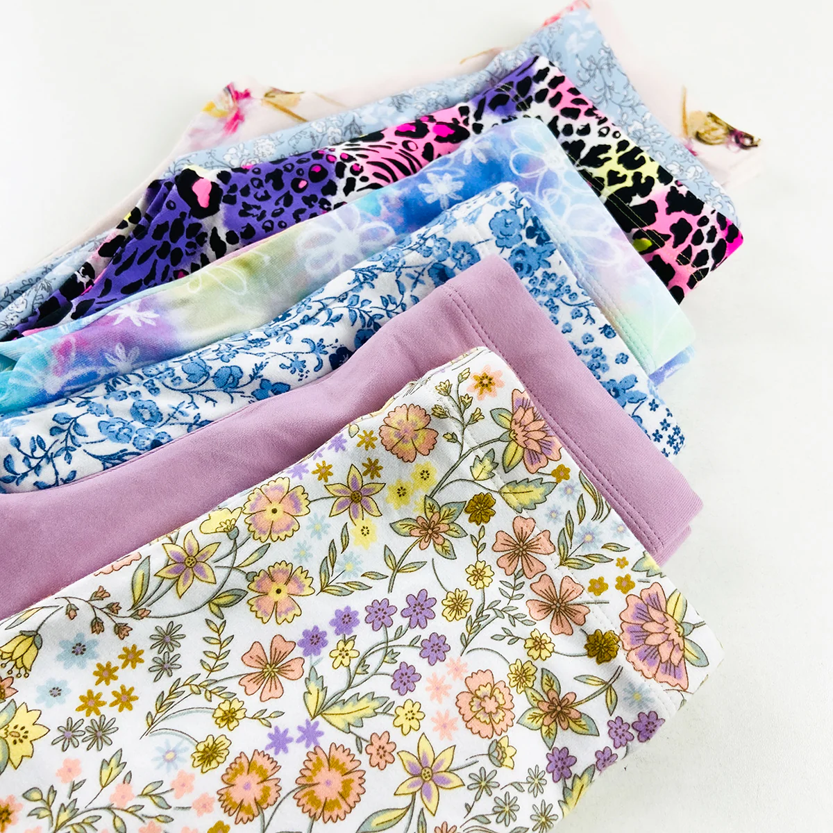 Girls Cropped Premium Cotton Printed Leggings - Image 13