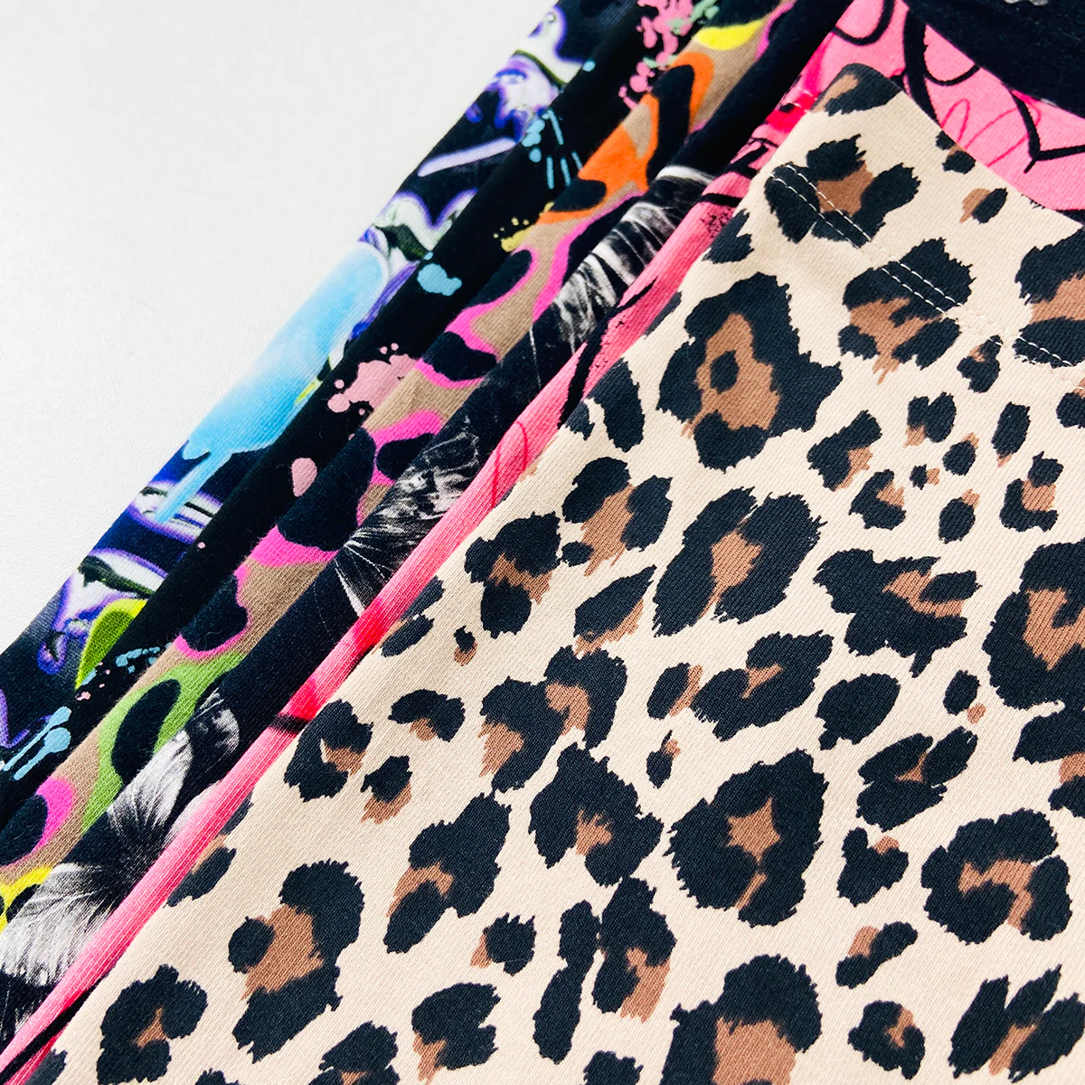 Girls Premium Cotton Jersey Printed Leggings - Image 3