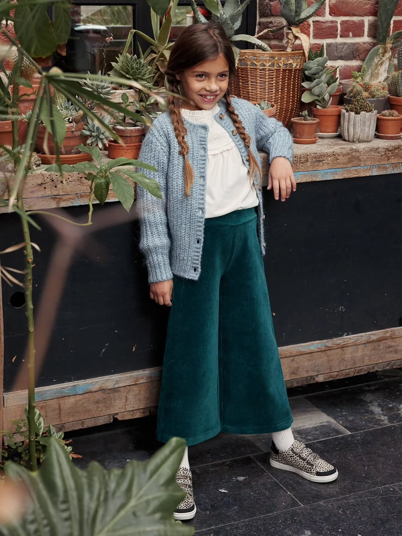 Girls Loose-Fitting Soft Knit Cardigan - Image 14