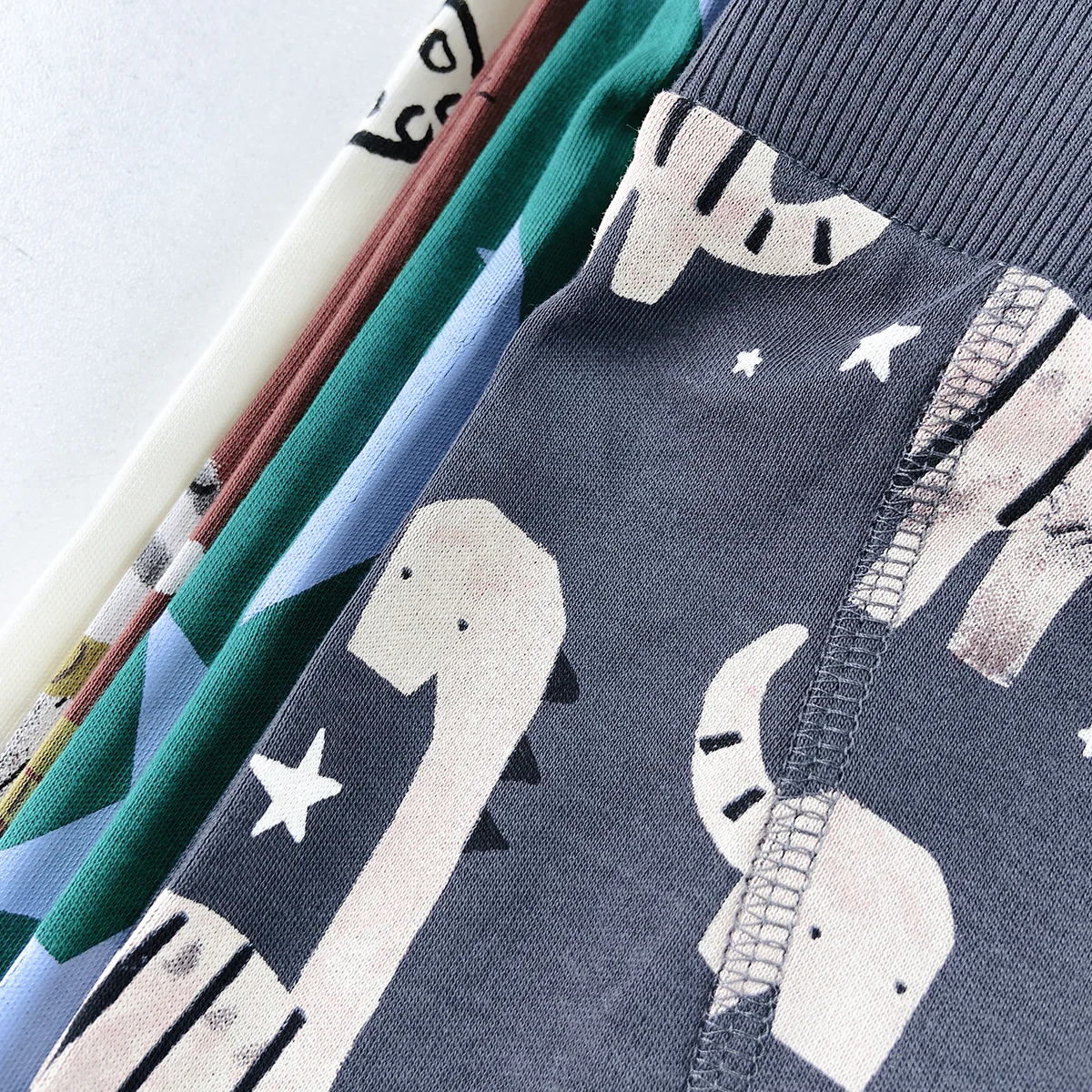 Kids Printed Cotton Full Length Leggings Pant - Image 9