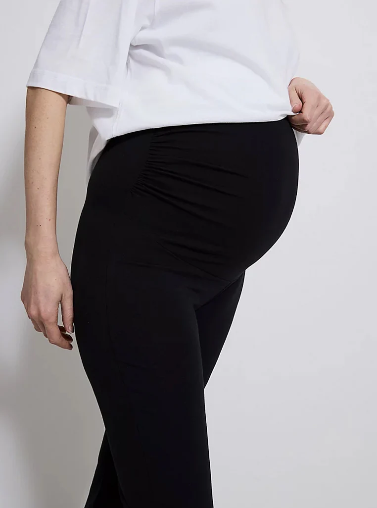 Ladies Maternity Black Flare Leggings - Image 6