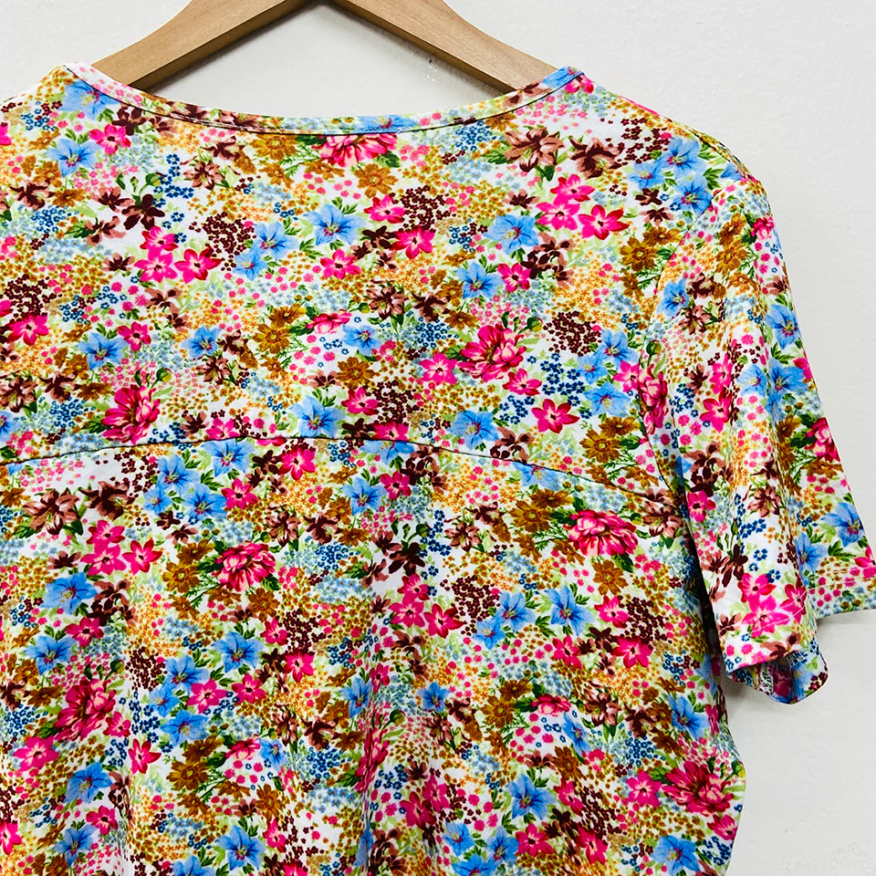 Ladies Short Sleeve Soft Floral Casual Top - Image 3