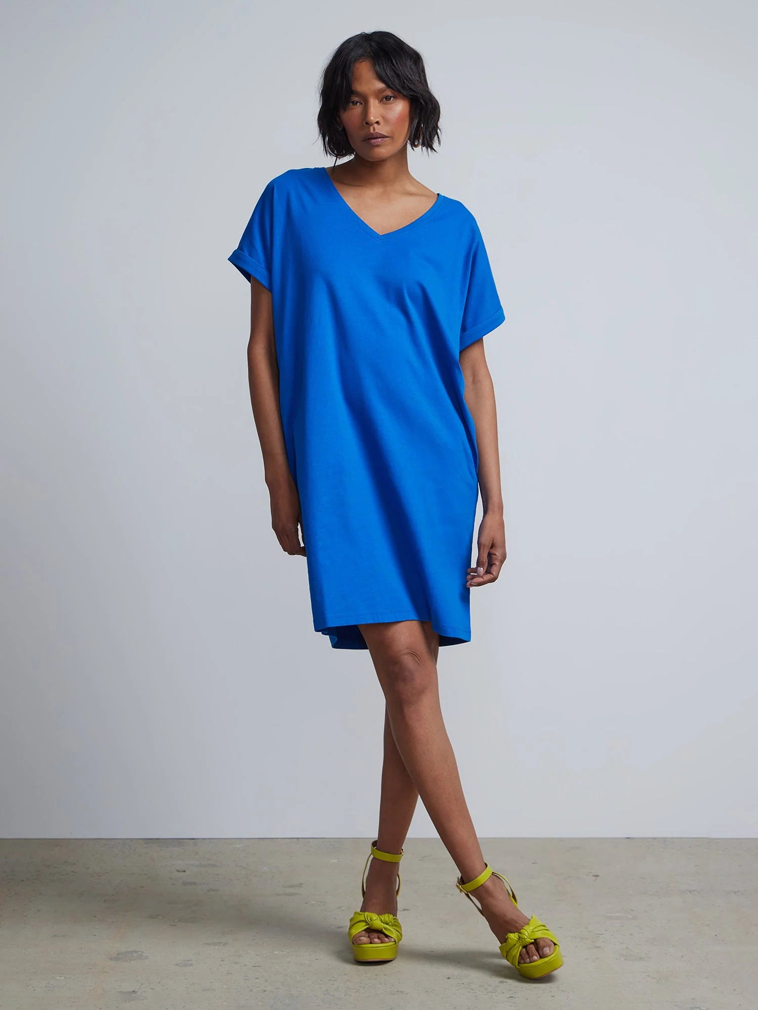 Ladies Side Pocket V-Neck Long T-shirt Shift Dress - Image 12