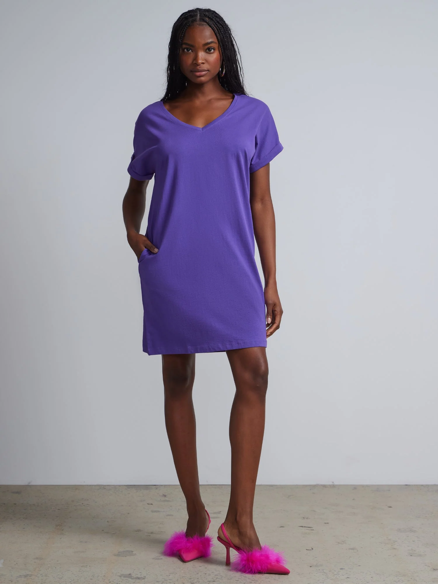 Ladies Side Pocket V-Neck Long T-shirt Shift Dress - Image 9