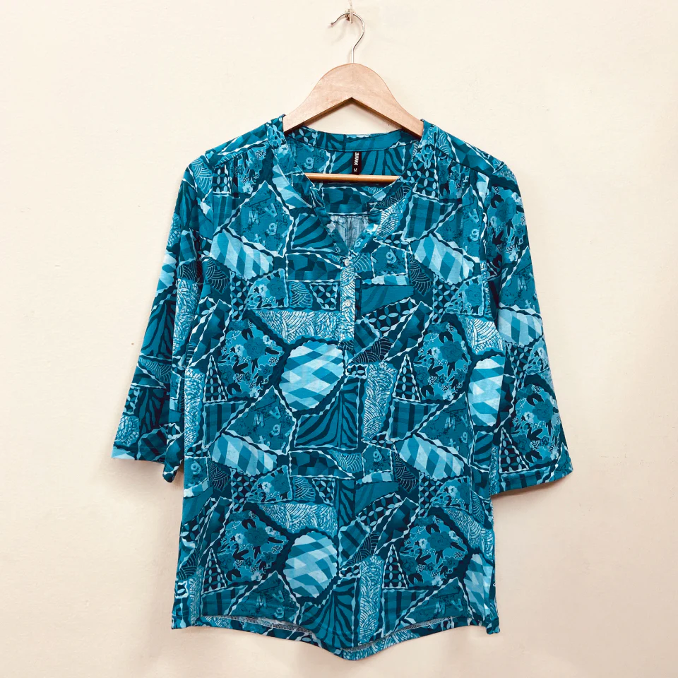 Ladies ¾ Sleeve Soft Floral Casual Top - Image 38