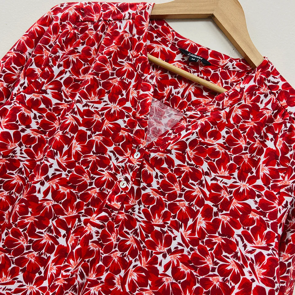Ladies ¾ Sleeve Soft Floral Casual Top with Knitted Bottom - Image 23