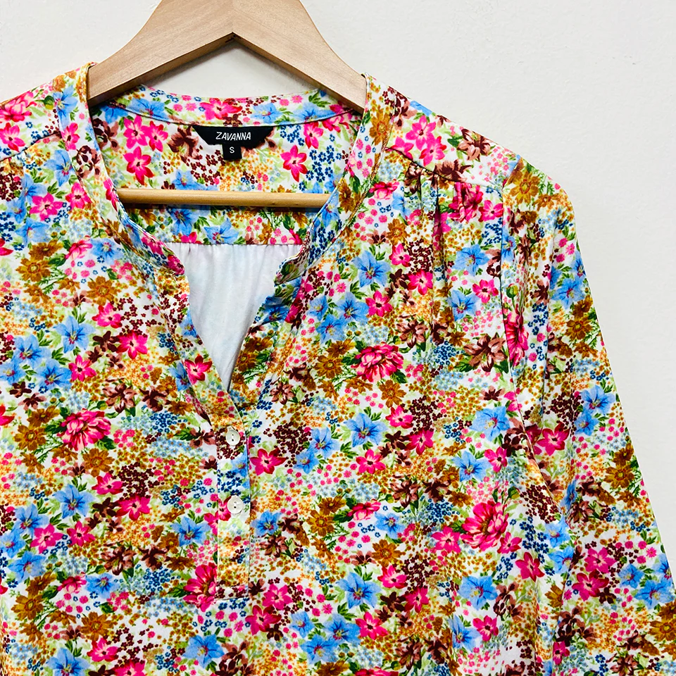 Ladies ¾ Sleeve Soft Floral Casual Top with Knitted Bottom - Image 5