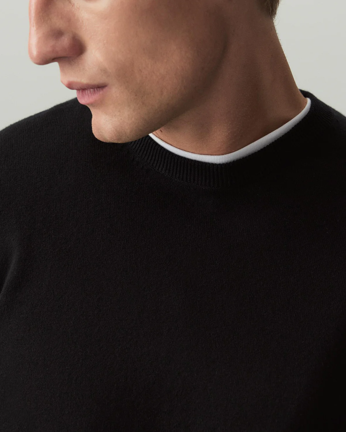 Mens Basic Knit Crew Neck Long Sleeve Pullover Sweater - Image 3