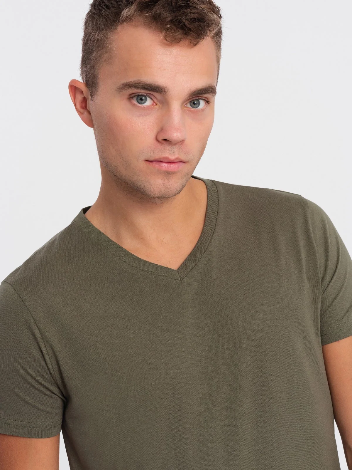 Men's Short Sleeve V-Neck Cotton T-Shirt - Image 36