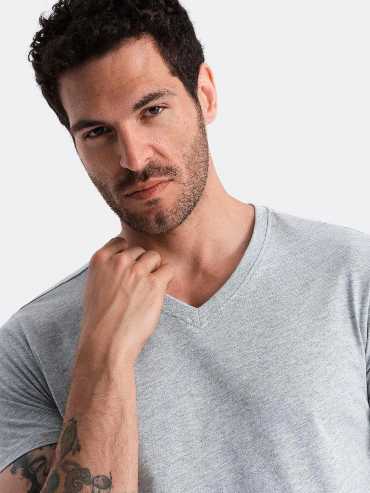 Men's Short Sleeve V-Neck Cotton T-Shirt - Image 38