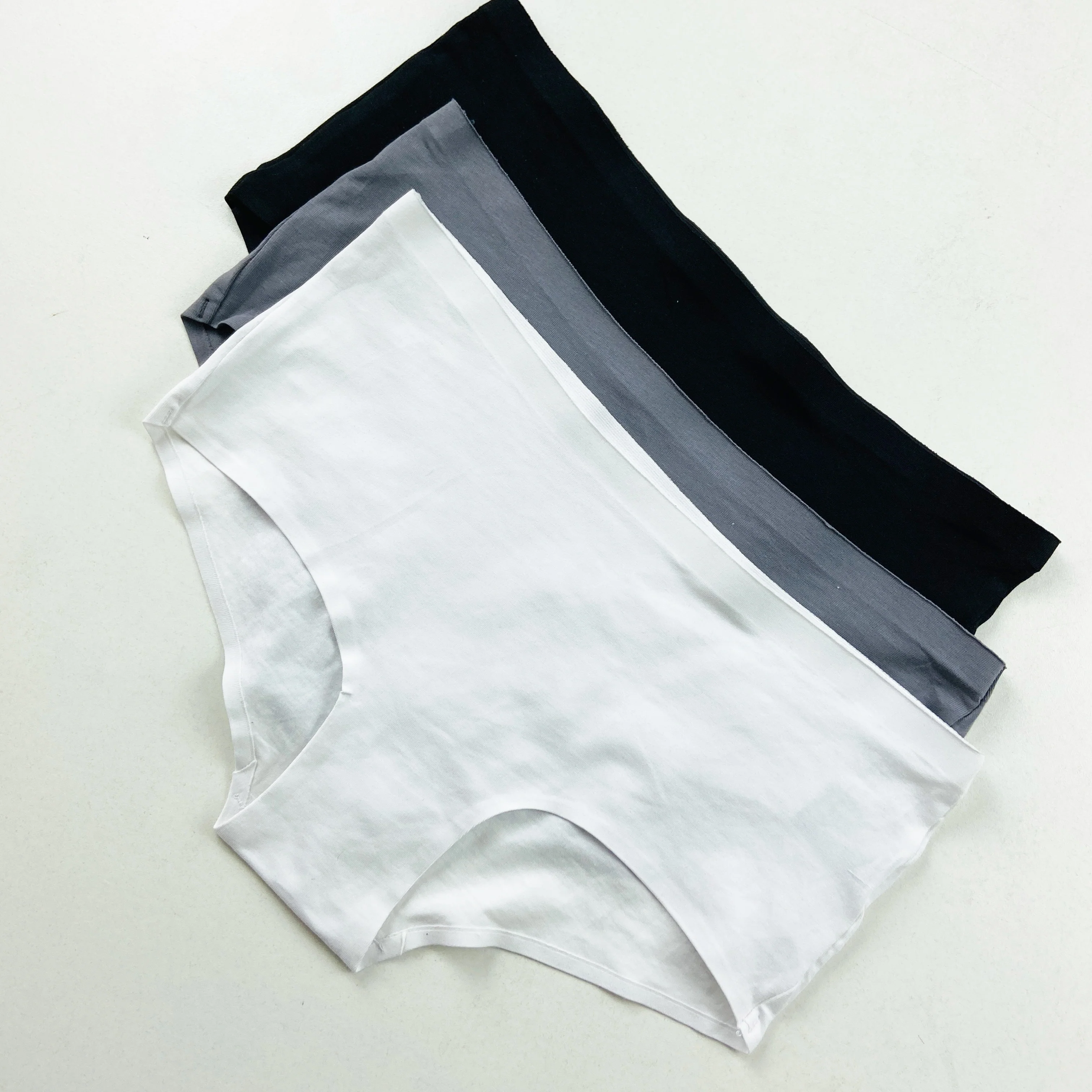 Pack of 3 Ladies Mid Rise No Show Hipster Brief Panty - Image 6