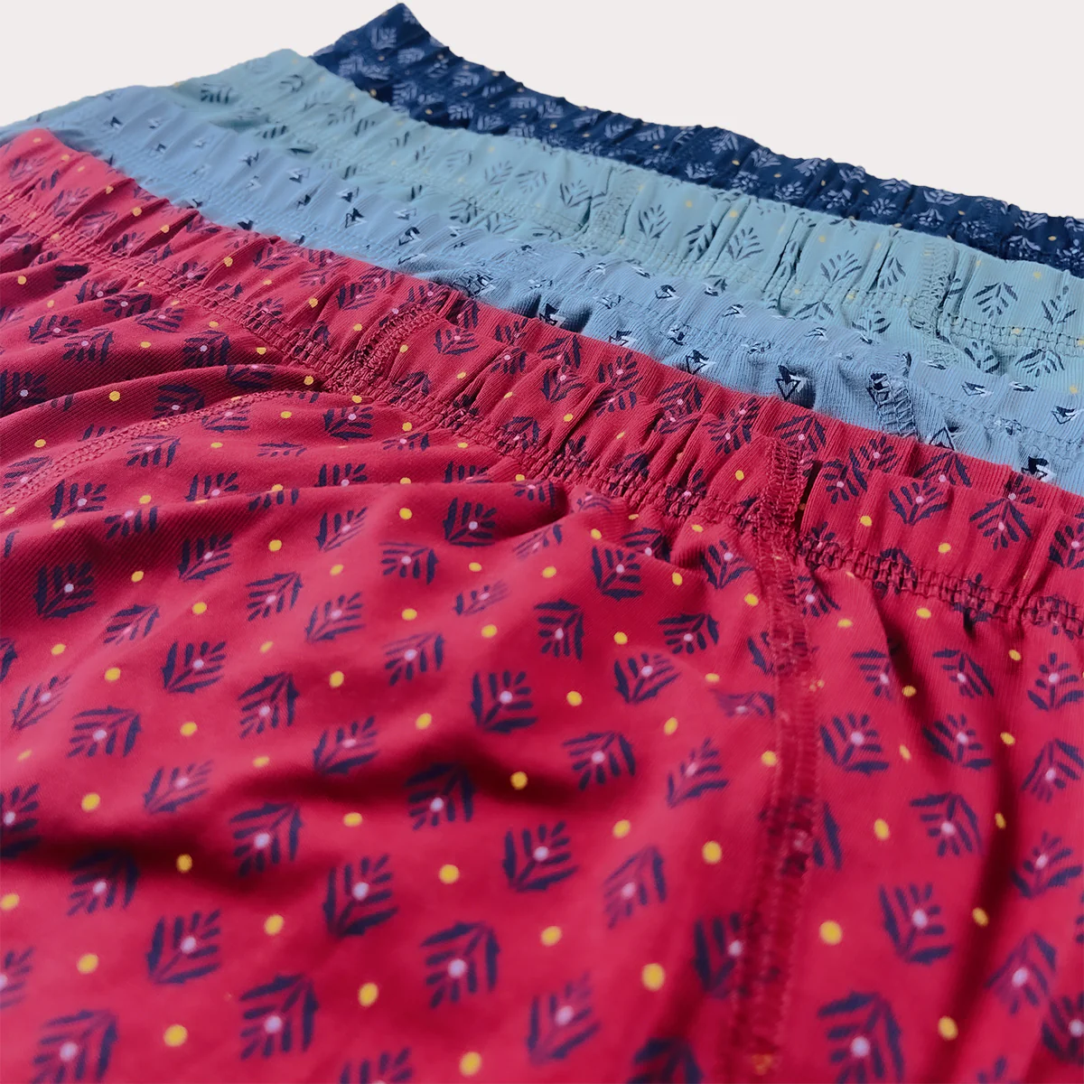 Pack of 3 Mens Classic Printed Cotton Briefs - Image 10