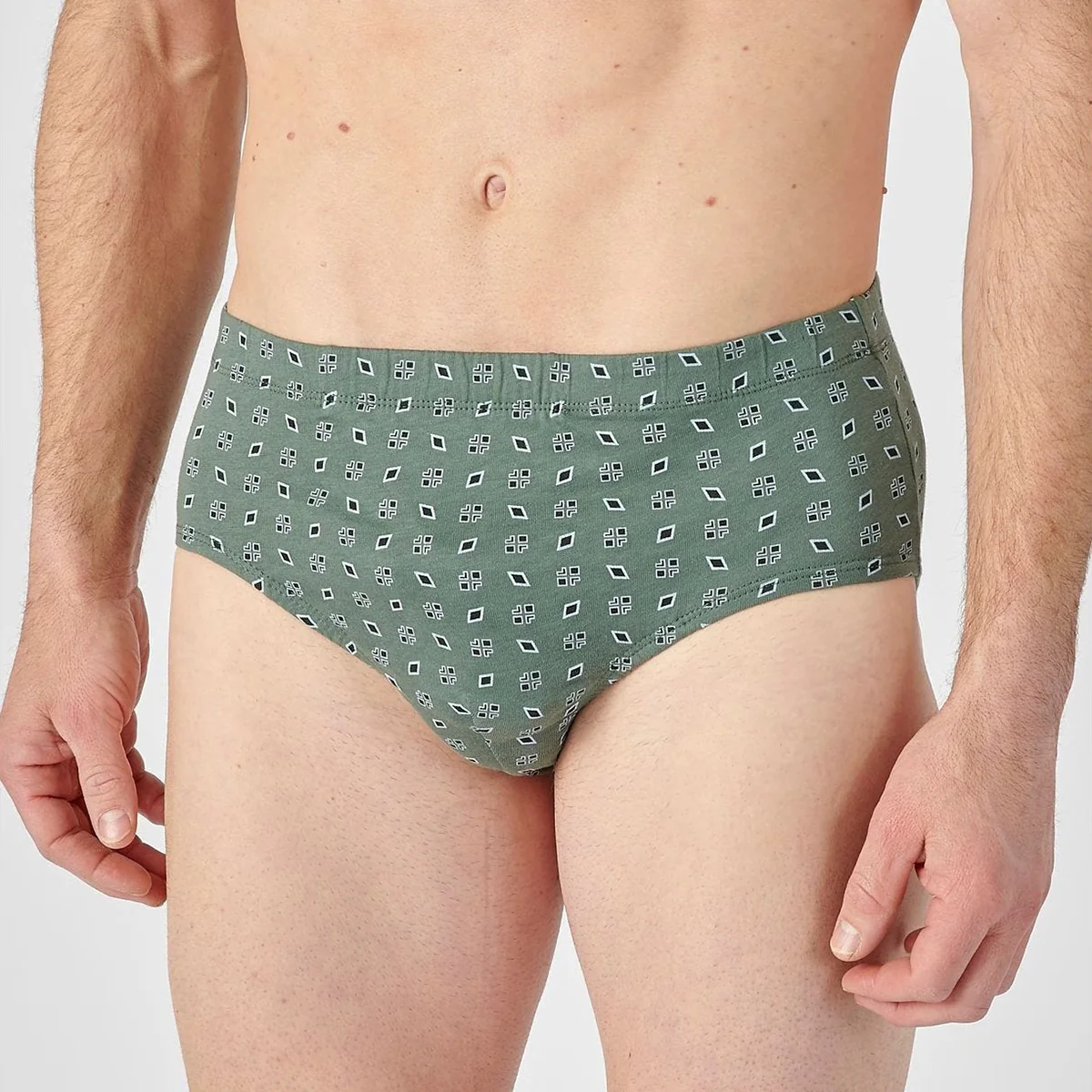 Pack of 3 Mens Classic Printed Cotton Briefs - Image 3