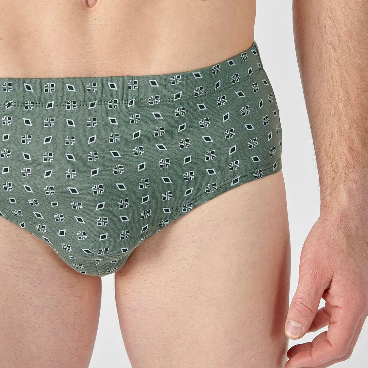 Pack of 3 Mens Classic Printed Cotton Briefs - Image 5