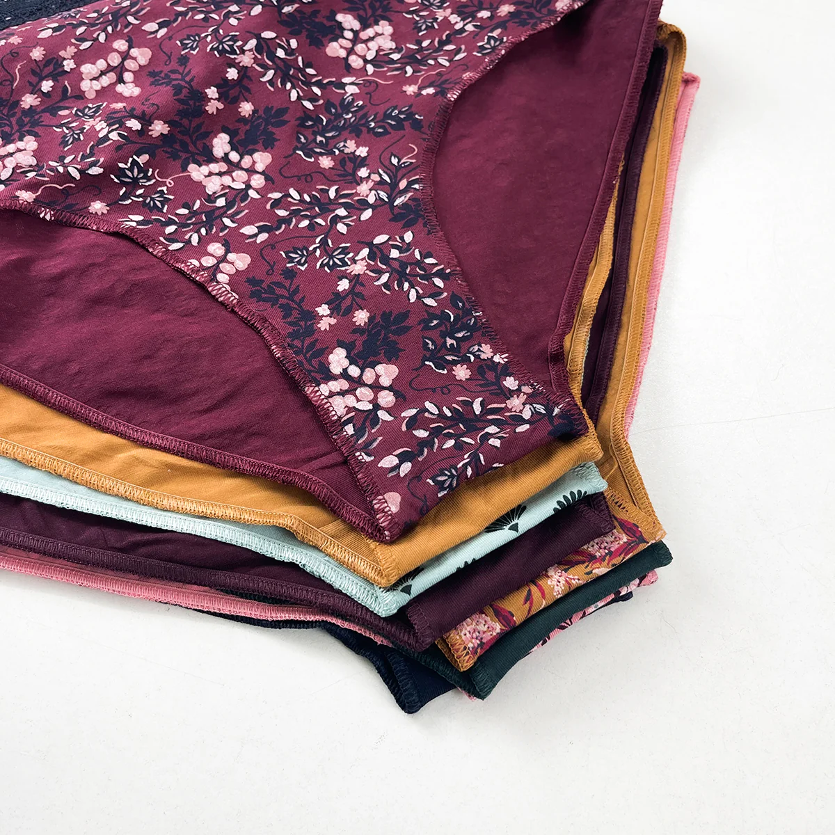 Pack of 4 Womens Cotton Hipster Soft Printed & Solid Lace Panty - Image 8