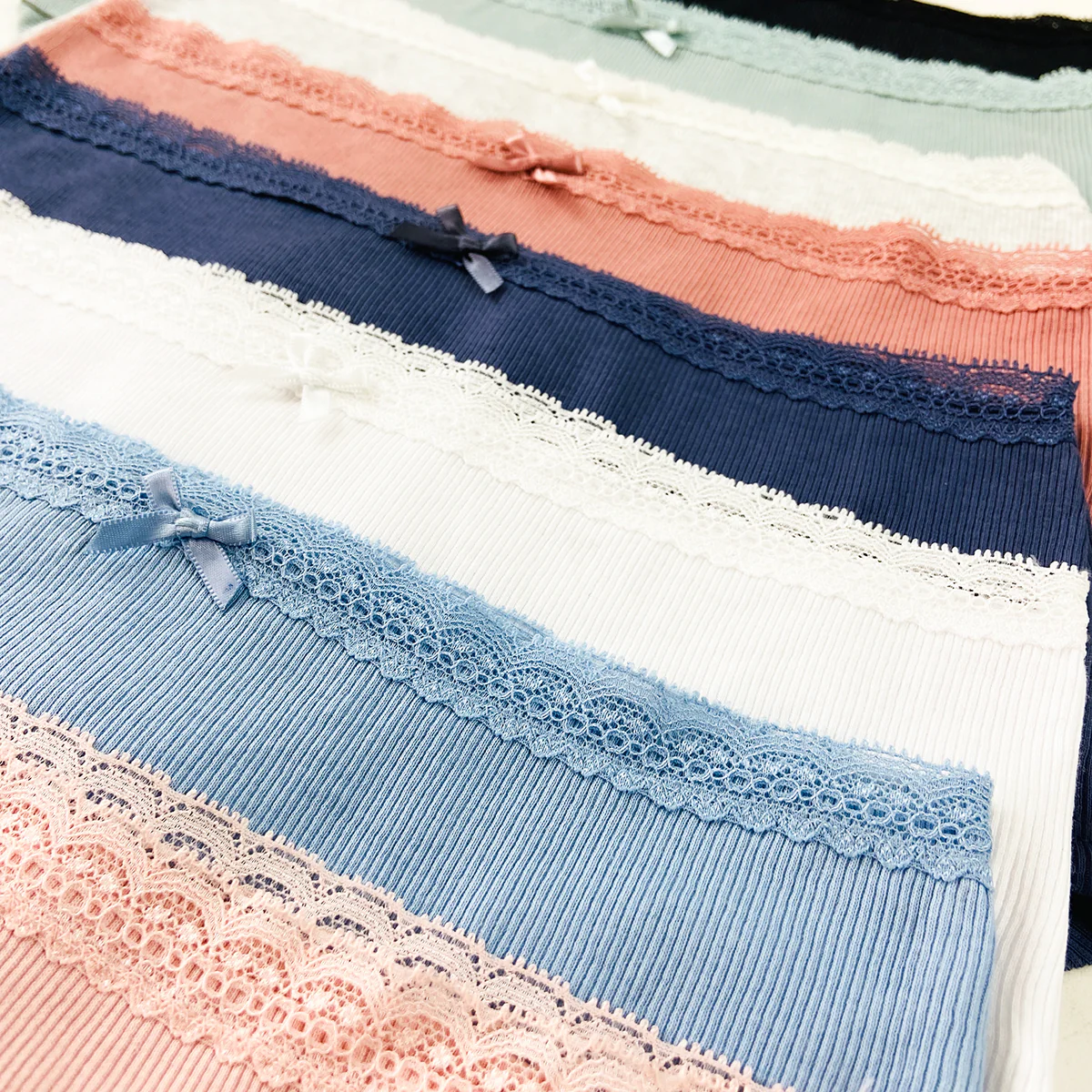Pack of 4 Womens Ribbed Cotton Lace Waist Hipster Panty - Image 11