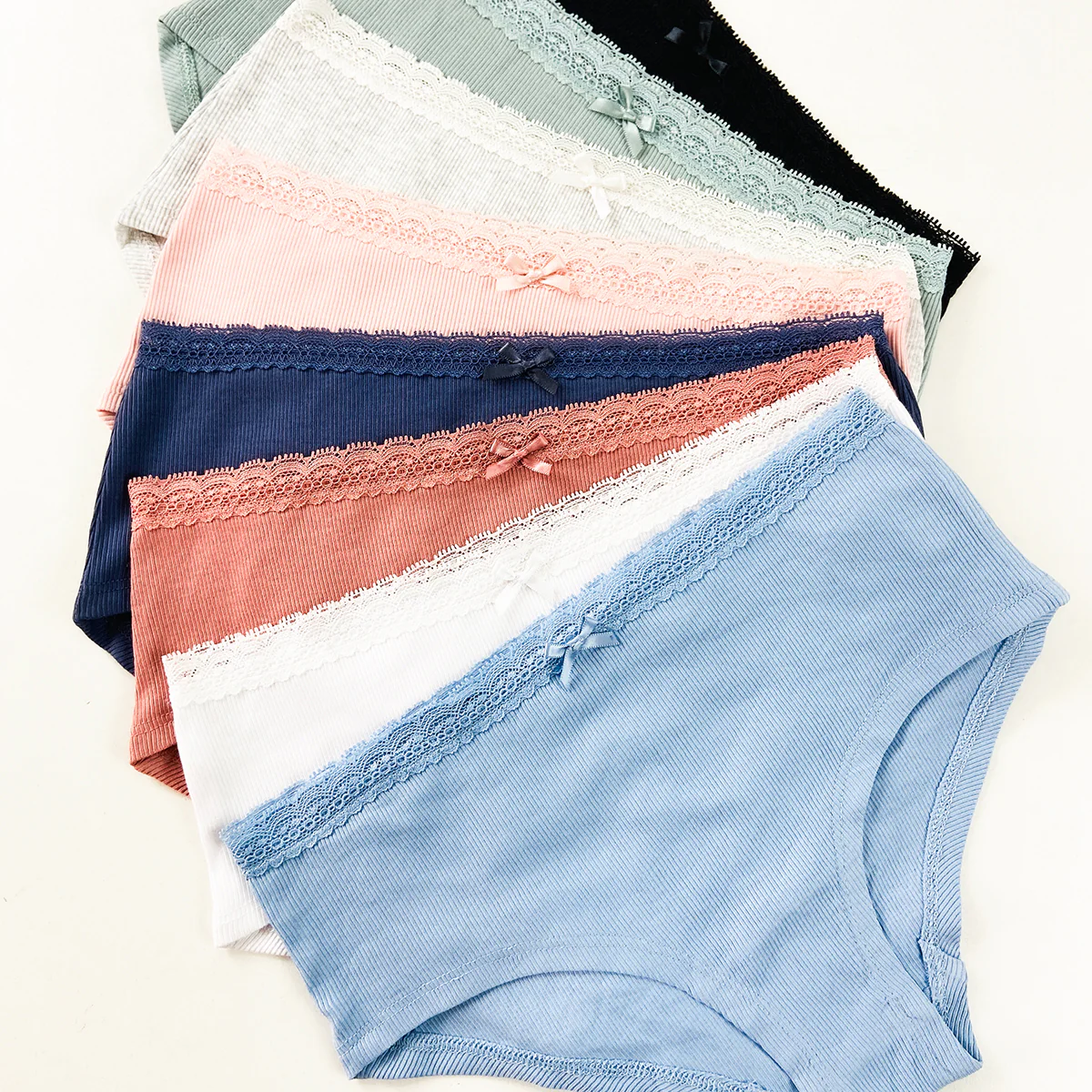 Pack of 4 Womens Ribbed Cotton Lace Waist Hipster Panty - Image 3
