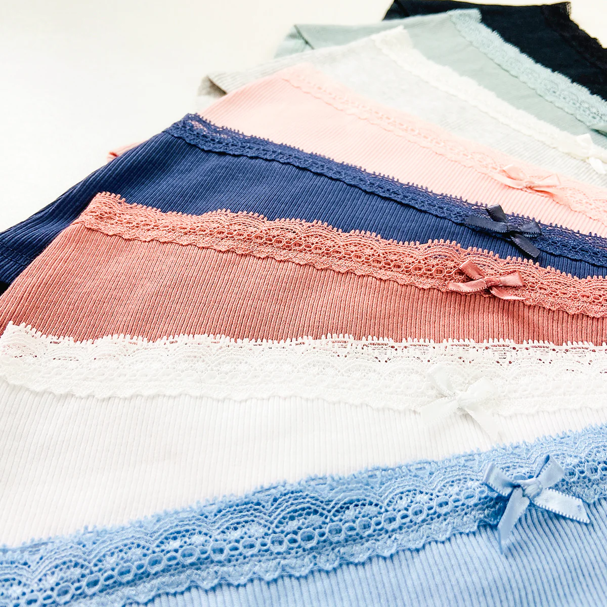 Pack of 4 Womens Ribbed Cotton Lace Waist Hipster Panty - Image 7