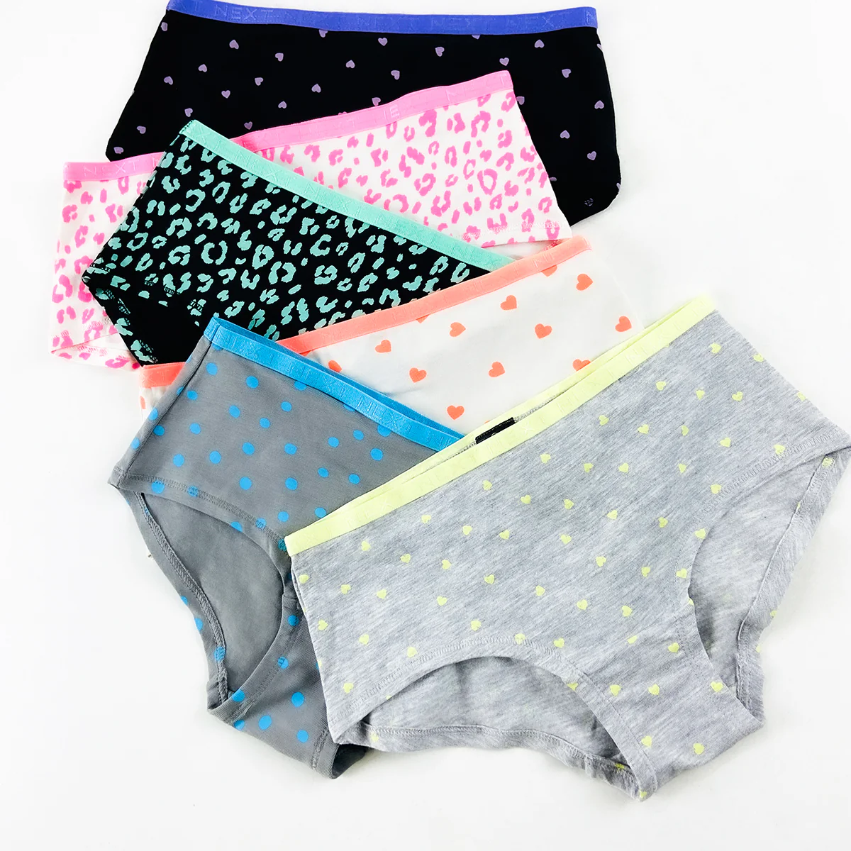 Pack of 5 Girls Cotton Printed Brief Panty Underwear - Image 6