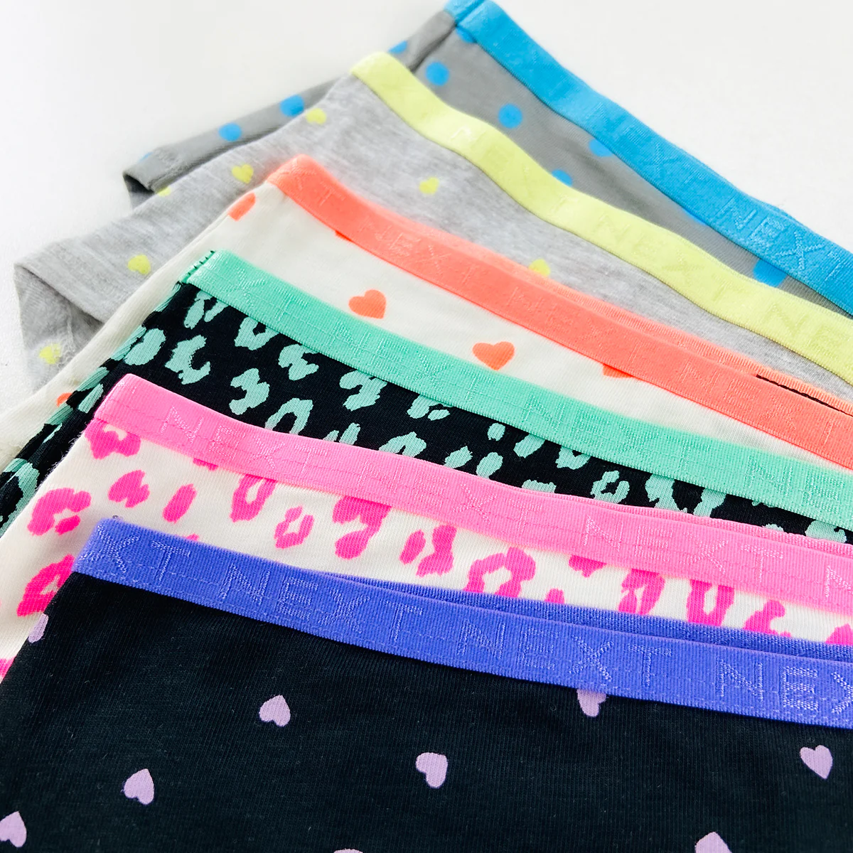Pack of 5 Girls Cotton Printed Brief Panty Underwear - Image 7