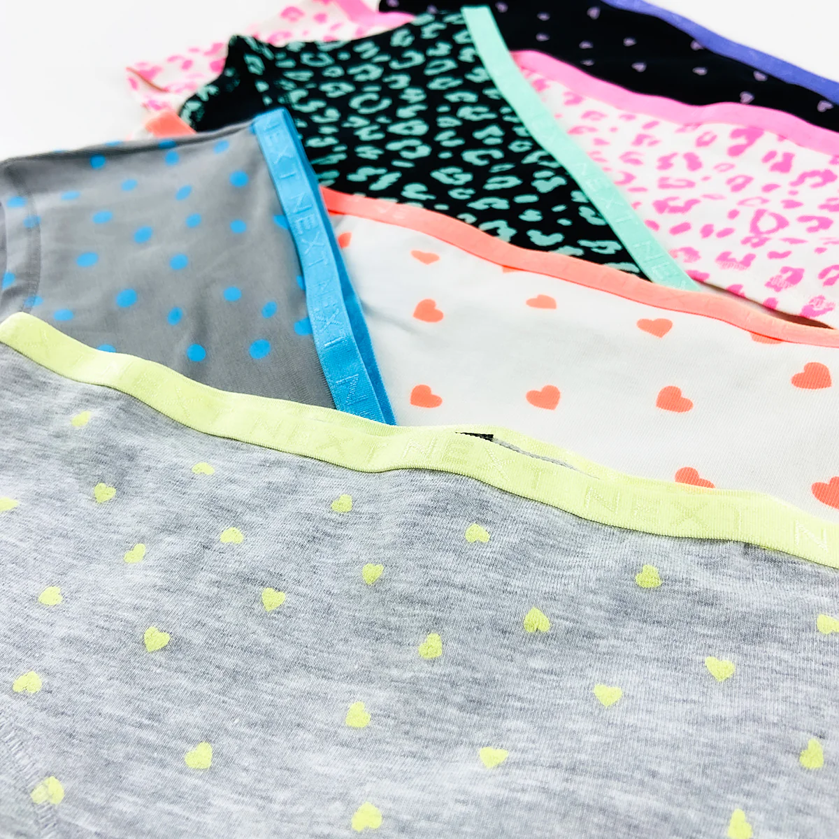 Pack of 5 Girls Cotton Printed Brief Panty Underwear - Image 8
