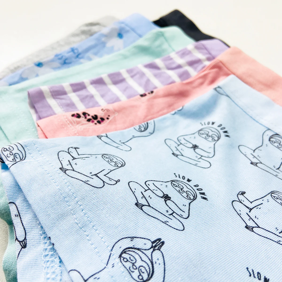 Pack of 5 Girls Premium Soft Cotton Full Coverage Boxer shorts - Image 2