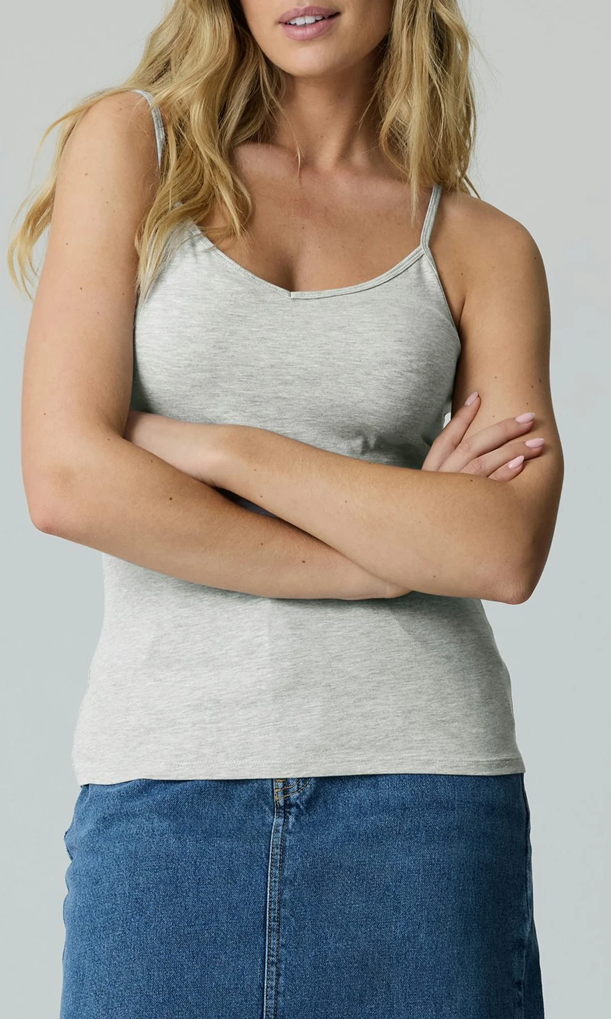Pack of 5 Ladies Basic Camisole V-Neck Cotton Tank Top Set - Image 7