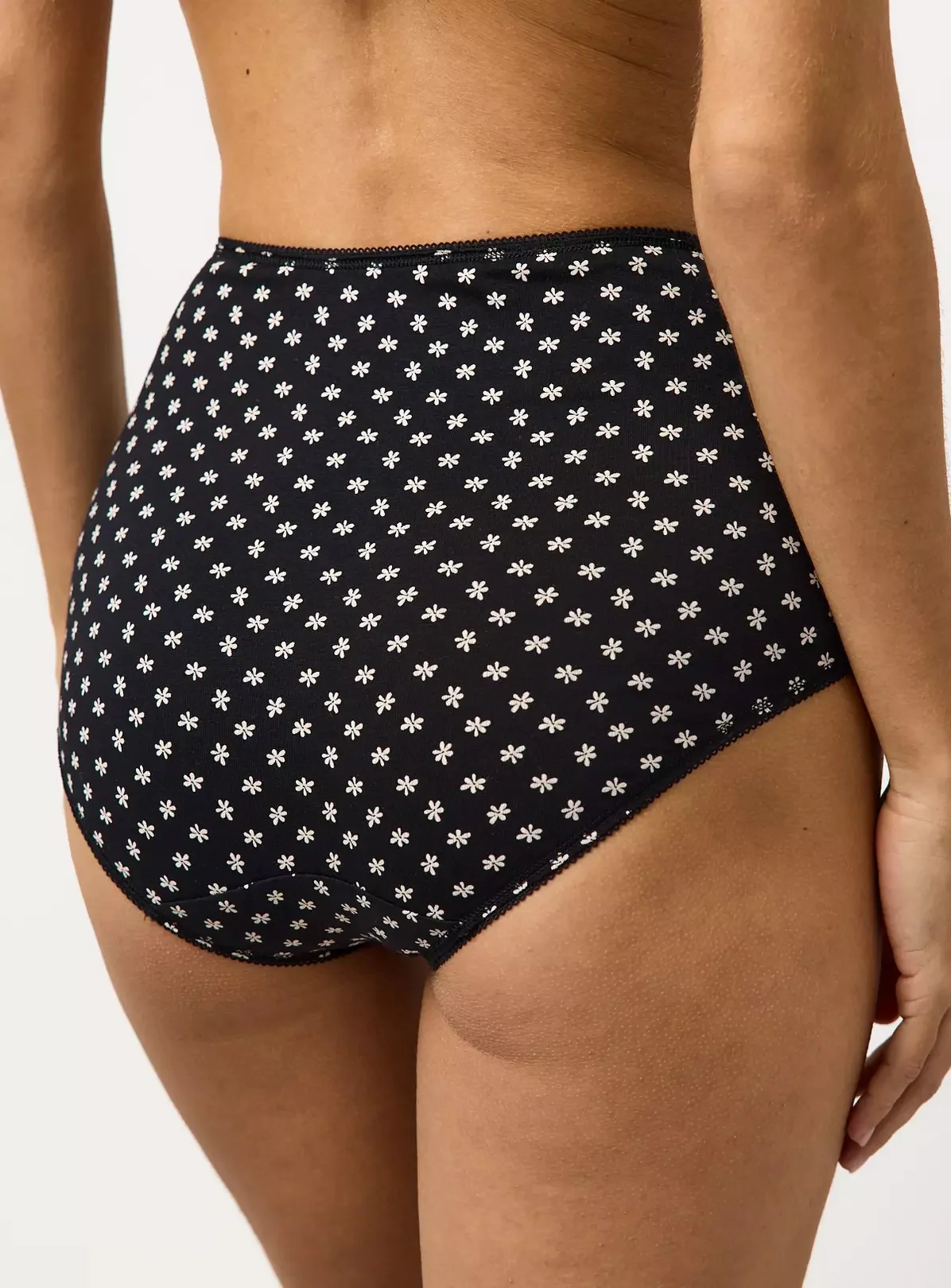 Pack of 5 Womens Assorted High Waisted Full Back Cover Cotton Panties - Image 9