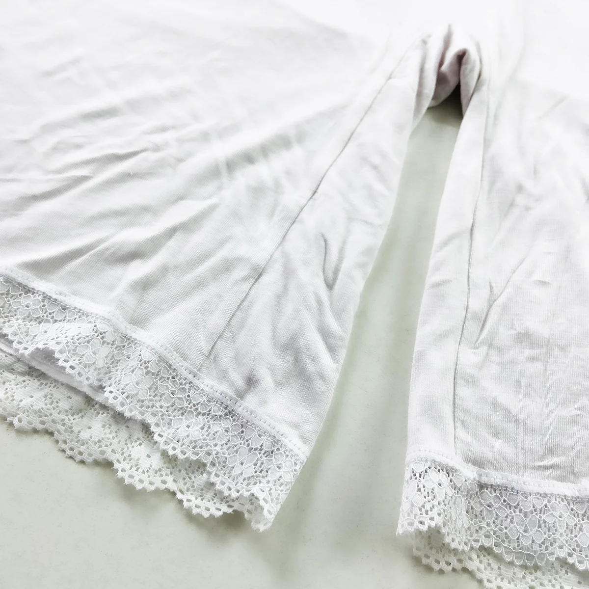 Women’s Cotton Mid Waist Lace Trim Stretch Shorts - Image 10