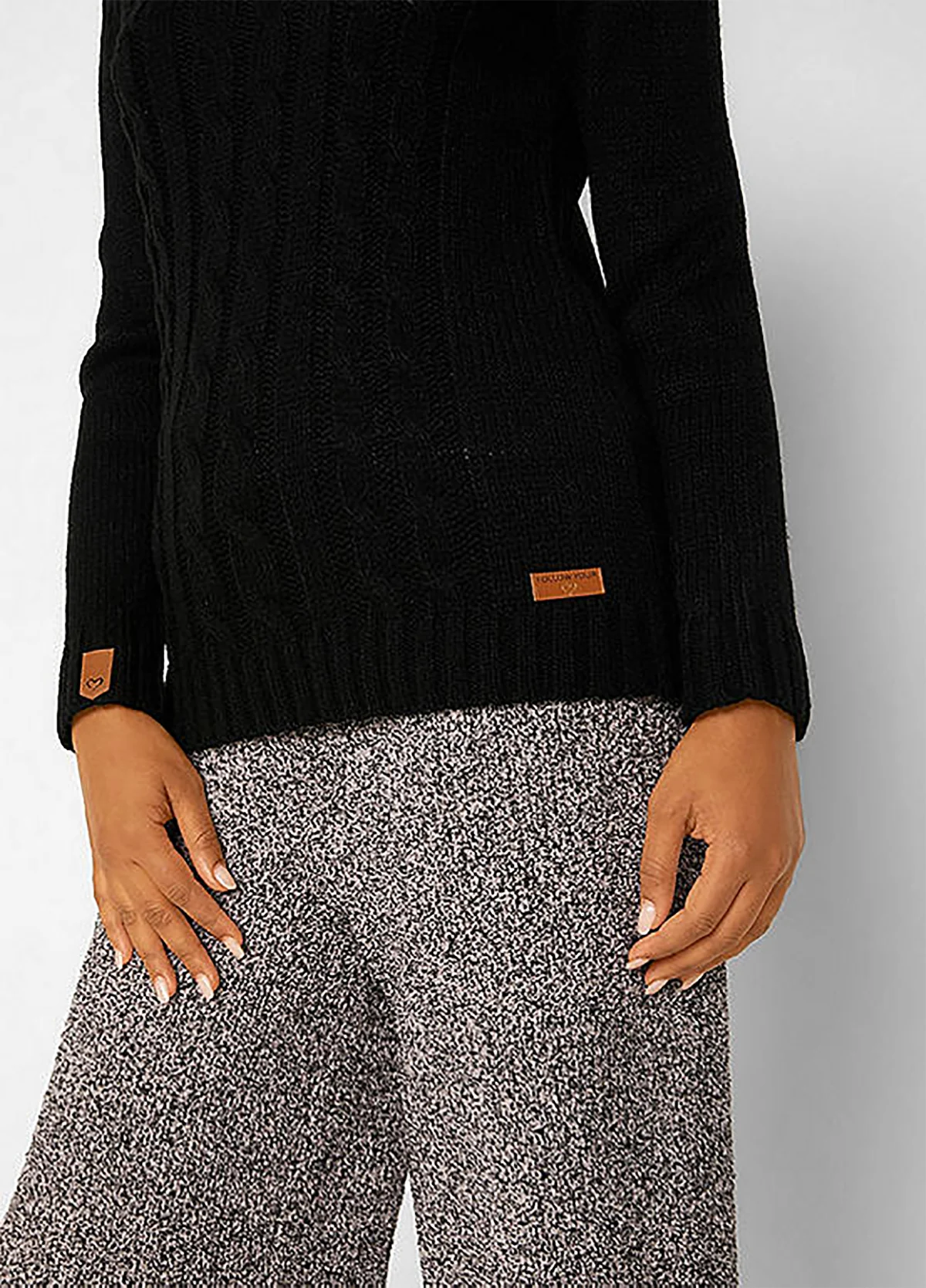 Womens Cable Knit Quarter Zip Pullover Sweater - Image 14