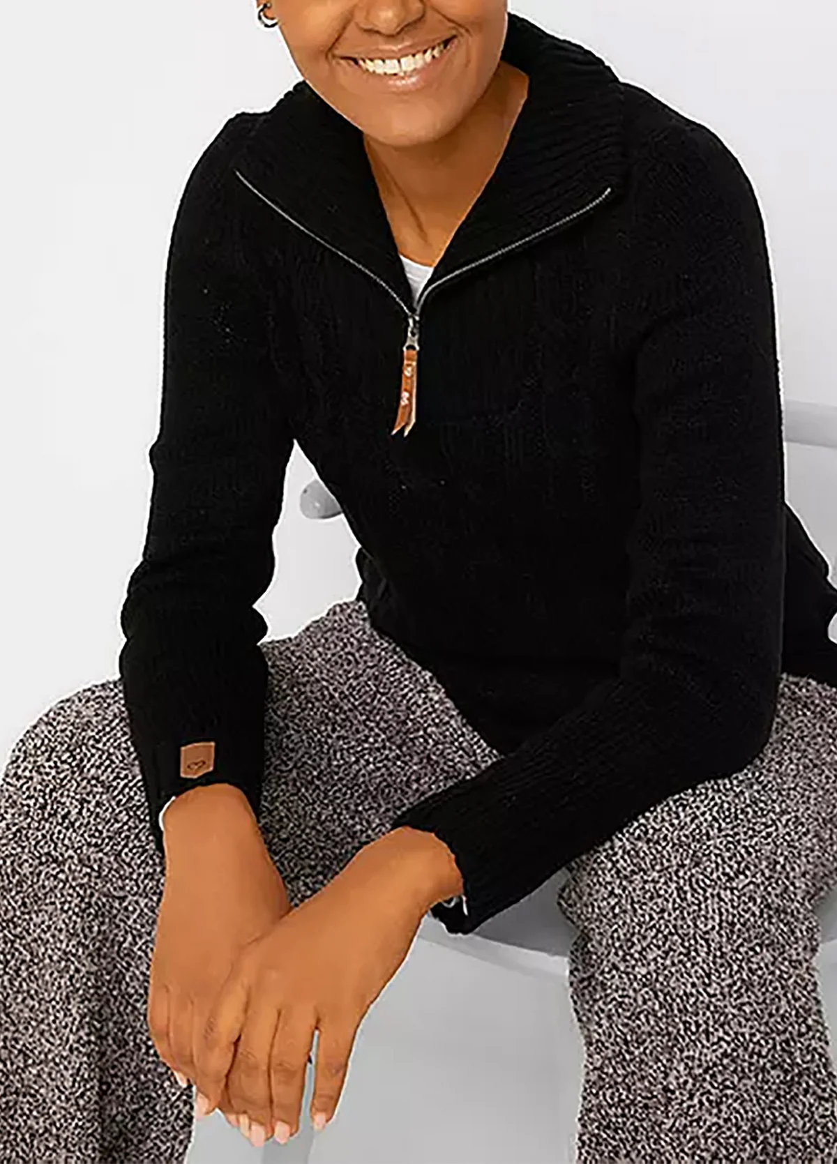 Womens Cable Knit Quarter Zip Pullover Sweater - Image 7
