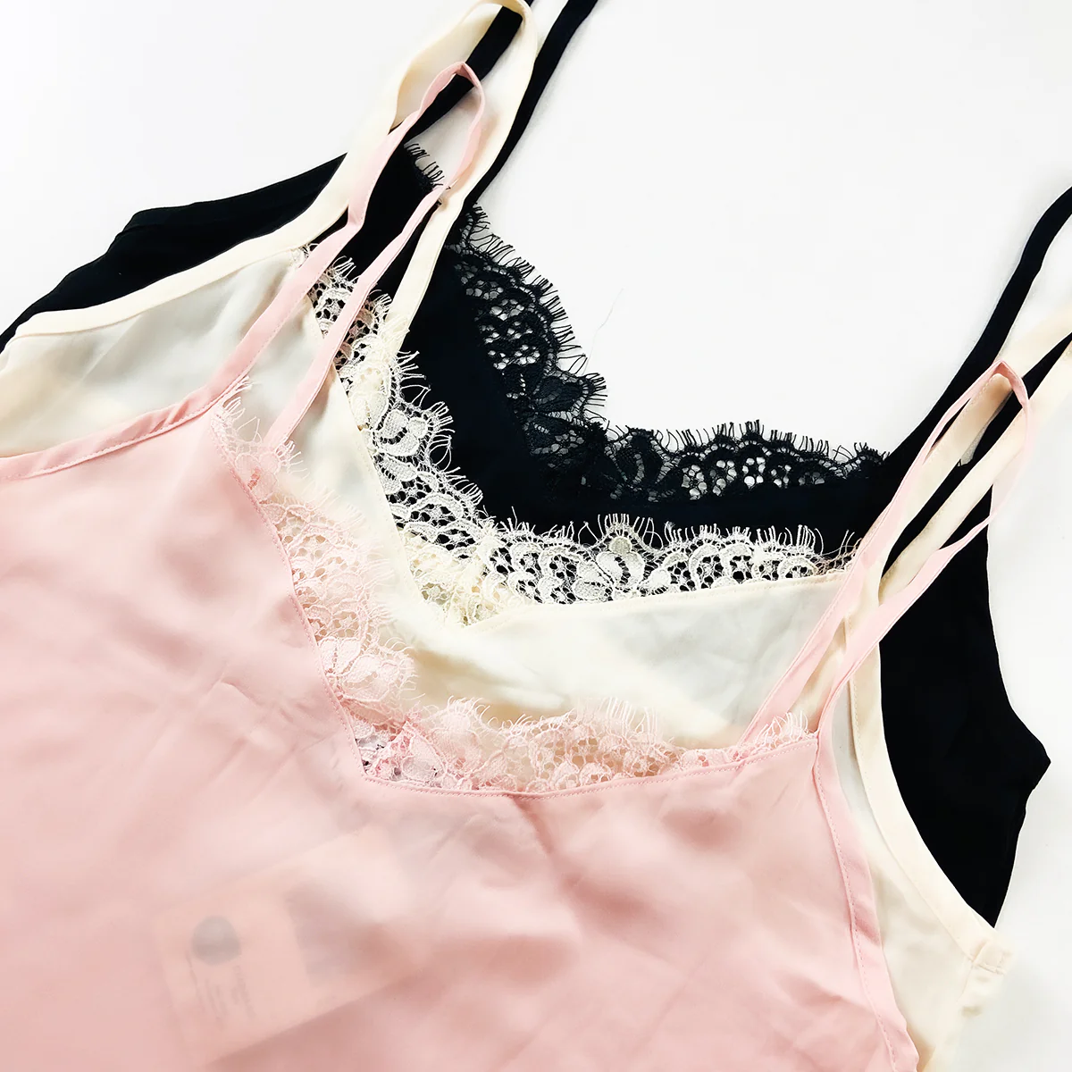 Womens Lace Trim Adjustable Straps V-Neck Camisole Tank Top - Image 3