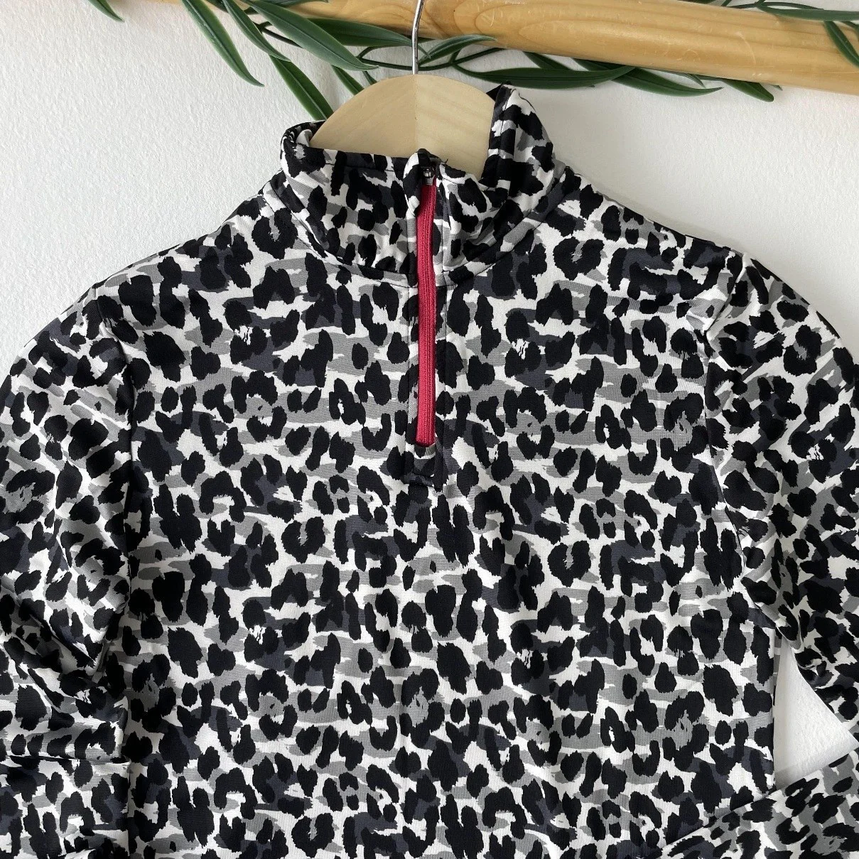 Girls Long Sleeve Zip Pullover Sweatshirt Activewear - Image 2