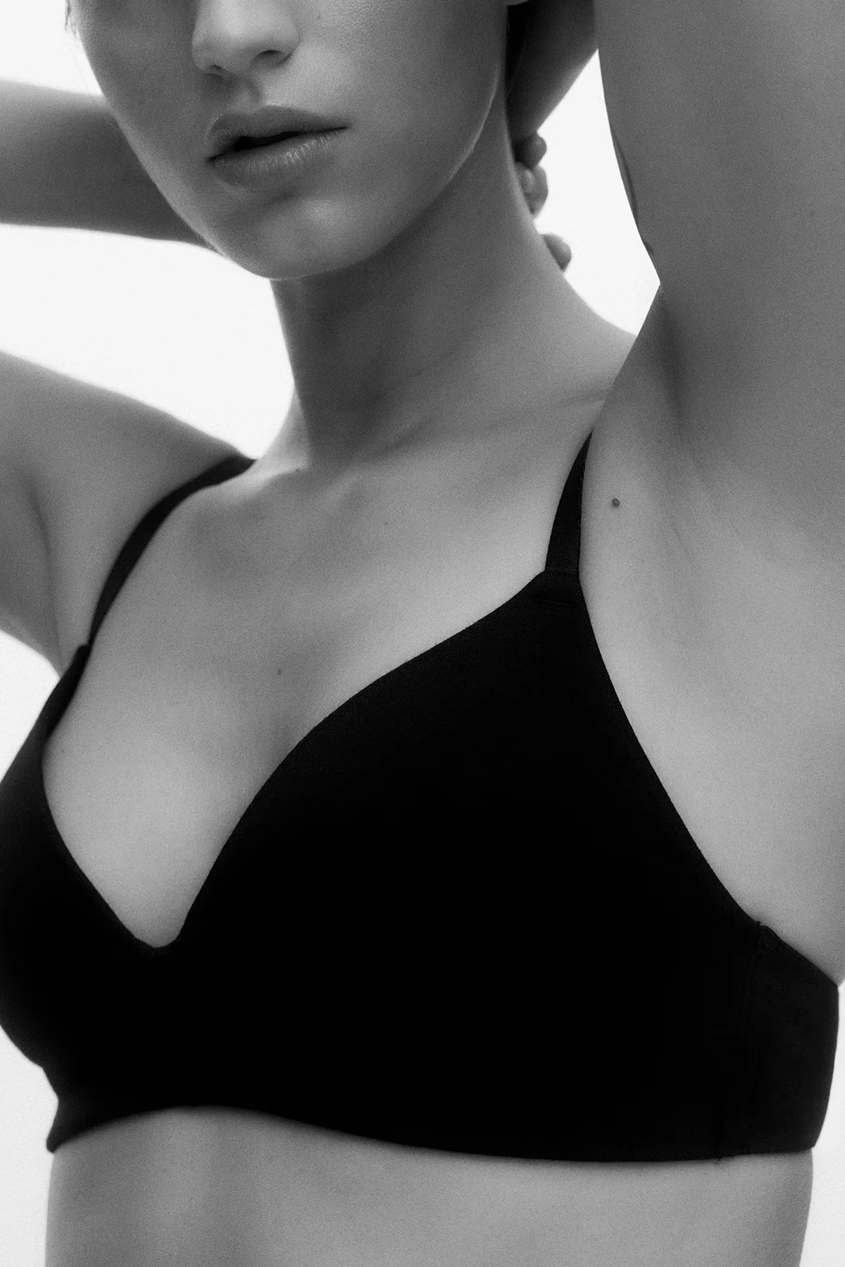 Womens Organic Cotton Padded Soft-Cup Adjustable Straps Bra - Image 10