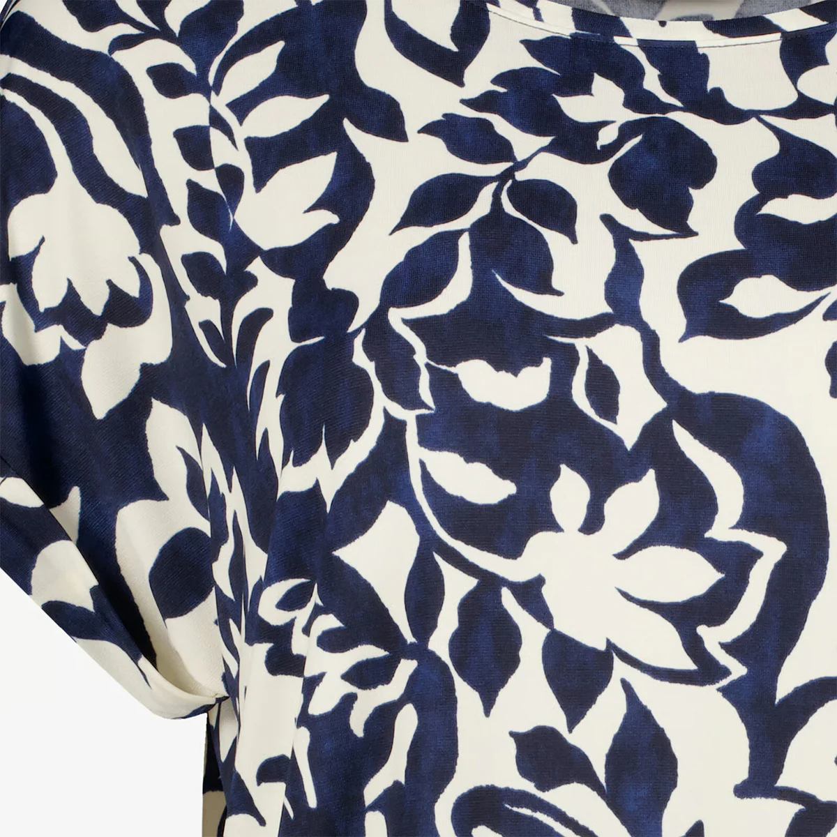 Womens Printed Short Sleeve Round Neck T-Shirt - Image 6