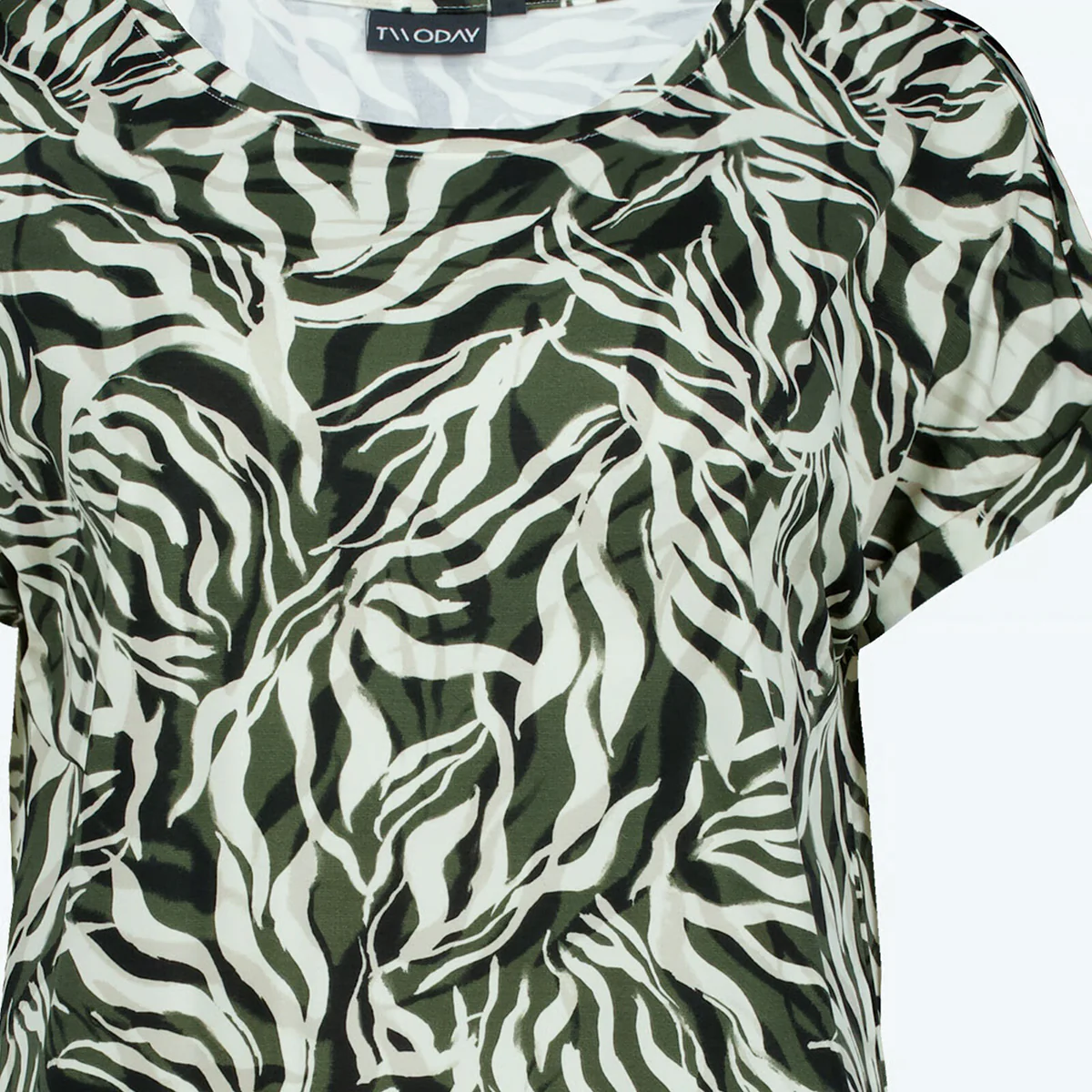 Womens Printed Short Sleeve Round Neck T-Shirt - Image 3