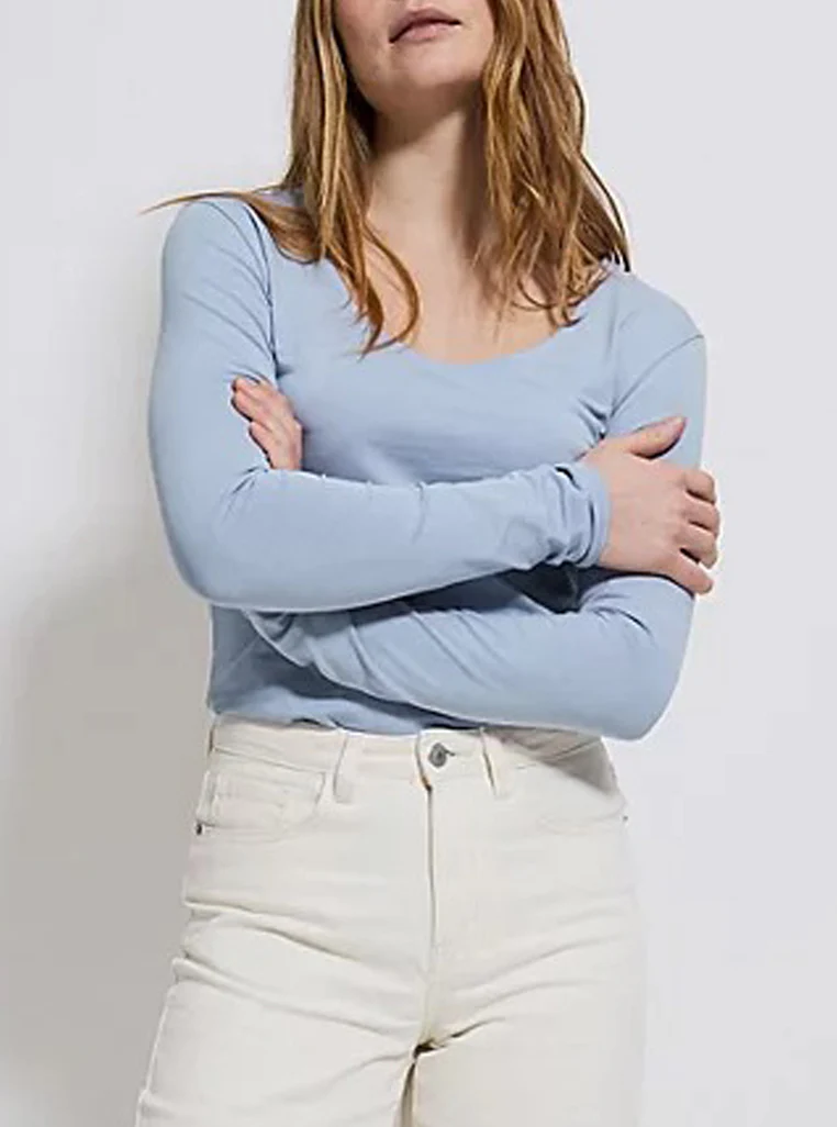 Womens Scoop Neck Long Sleeve Cotton Jersey T-Shirt - Image 7