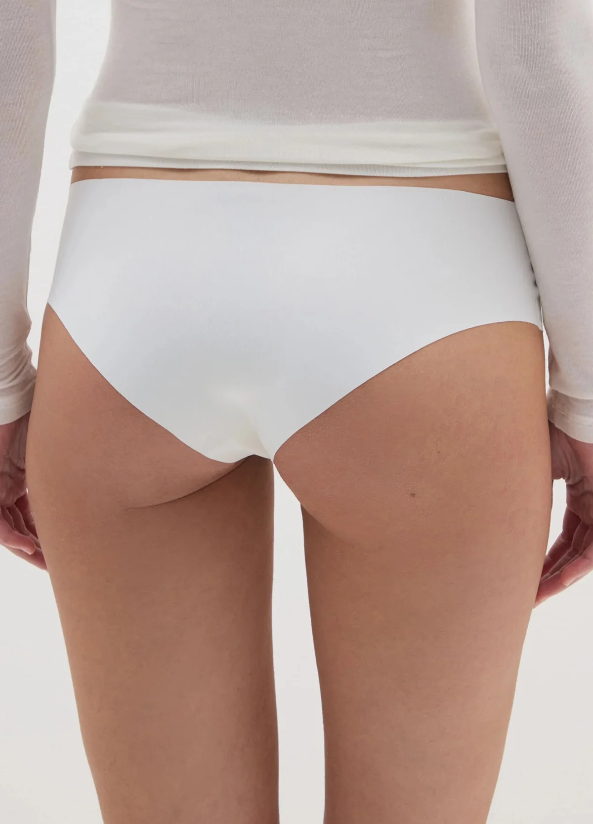 Womens Seamless Mid Rise Invisible Comfort Stretch Full Back Brief Panty - Image 11