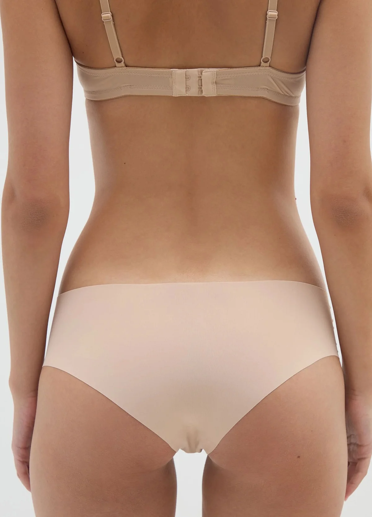 Womens Seamless Mid Rise Invisible Comfort Stretch Full Back Brief Panty - Image 20