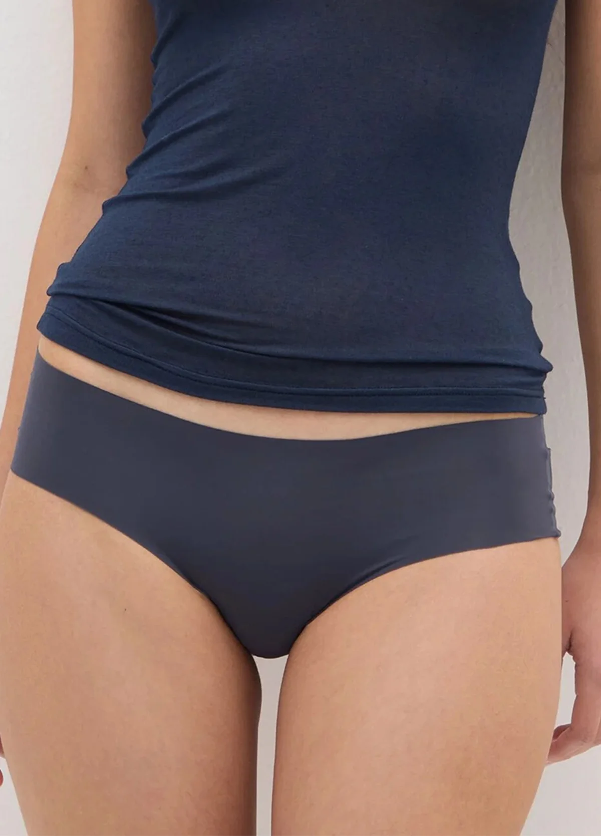 Womens Seamless Mid Rise Invisible Comfort Stretch Full Back Brief Panty - Image 23