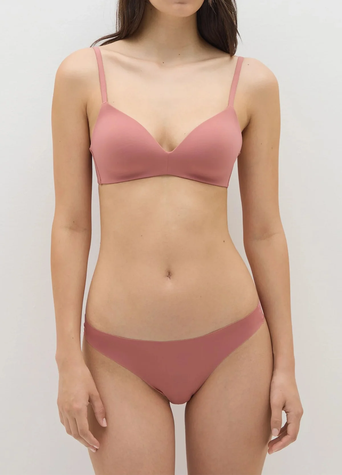 Womens Seamless Mid Rise Nylon Stretch Invisible Comfort Thong - Image 2