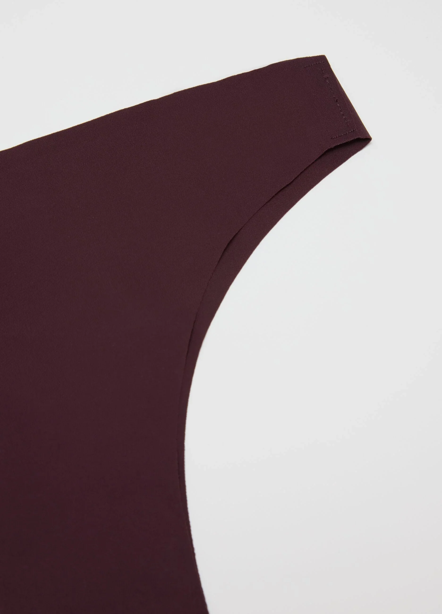 Womens Seamless Mid Rise Nylon Stretch Invisible Comfort Thong - Image 27