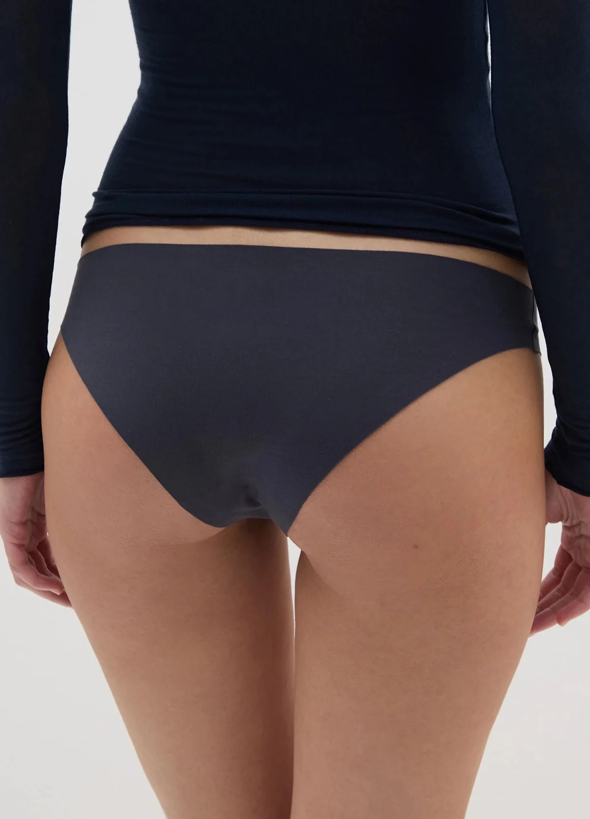 Womens Seamless Mid Rise Stretch Invisible Comfort Brief Panty - Image 14