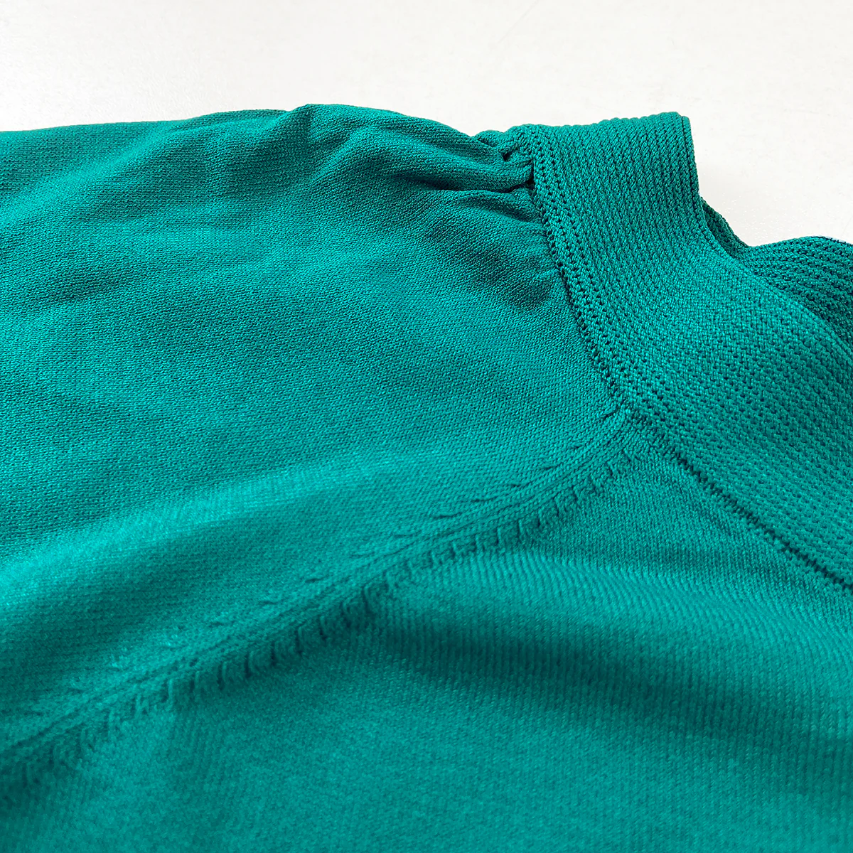 Womens Soft Knit Puff Short Sleeve Ribbed Pullover Top - Image 5