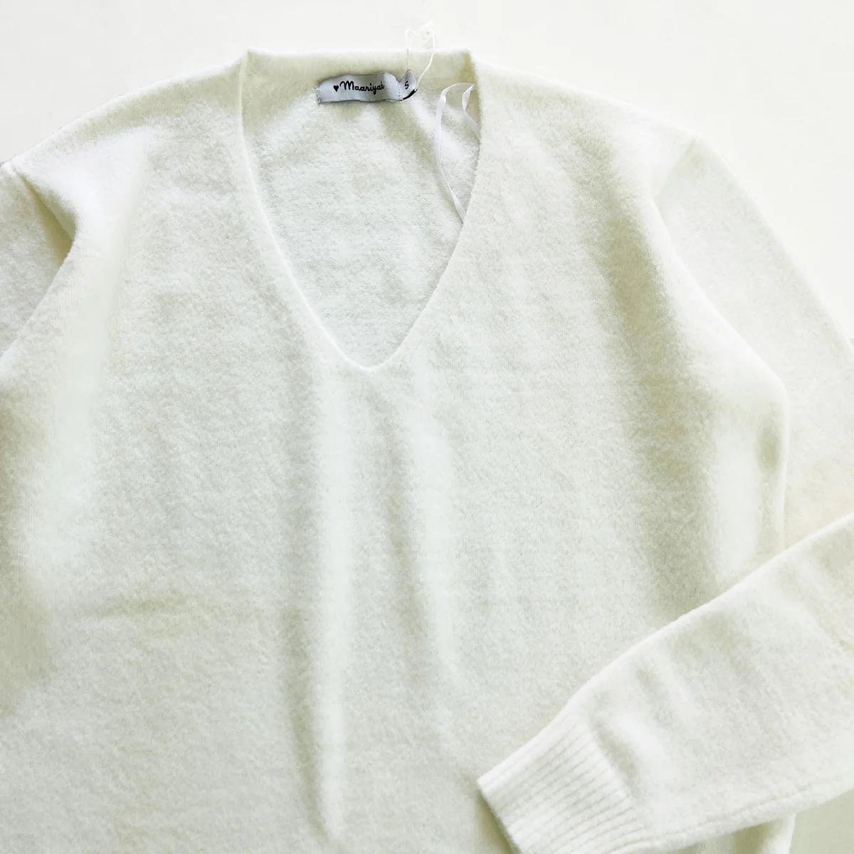 Womens V-Neck Long Sleeve Off-White Sweater - Image 6